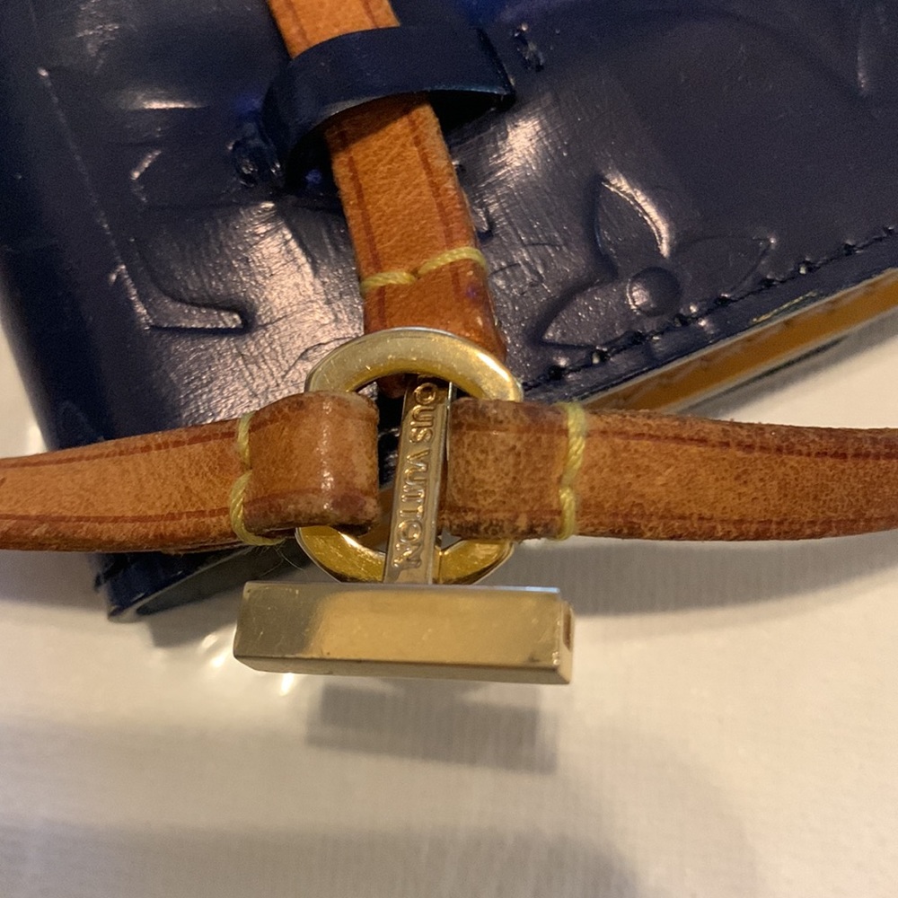 Louis Vuitton belt bag - Picture 6 of 11